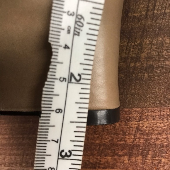 Coldwater Creek Tan Wedge 8 - Picture 5 of 7